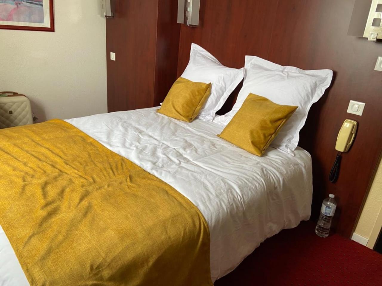 Hotel De Lisieux Lourdes Eksteriør billede