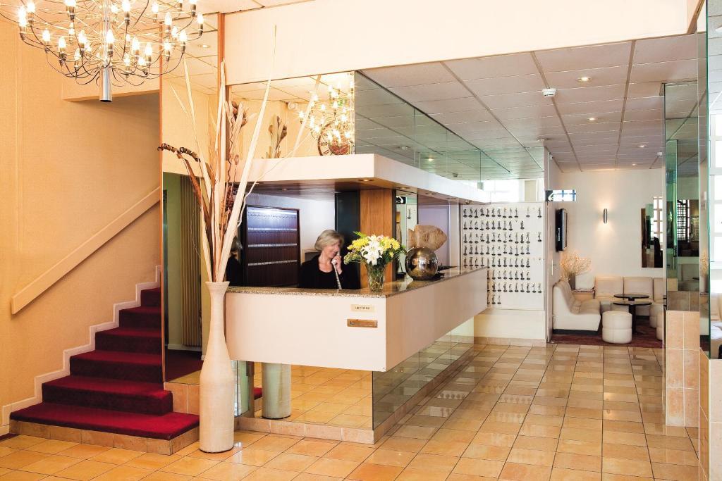 Hotel De Lisieux Lourdes Eksteriør billede